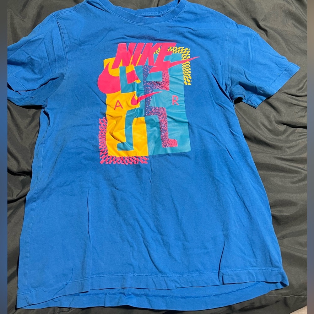 Men’s Nike T-Shirt Size Medium